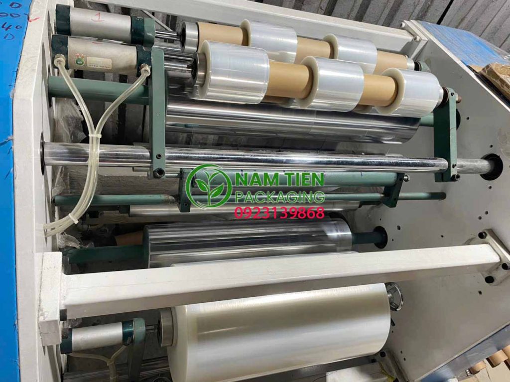 Màng co PE màu đen quấn bảo vệ hàng