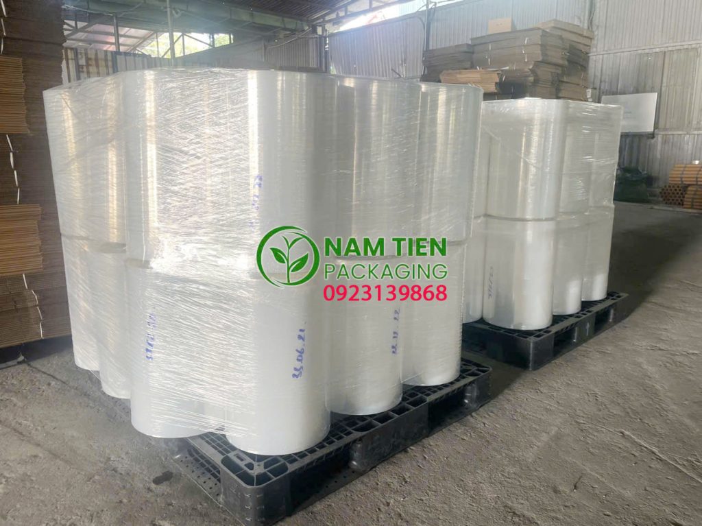 Cách chọn độ dày màng PE quấn pallet theo tải trọng 