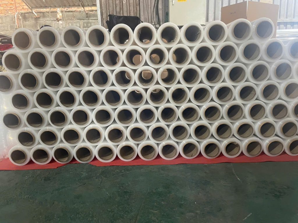 Báo giá màng PE quấn pallet tính theo kg hay mét